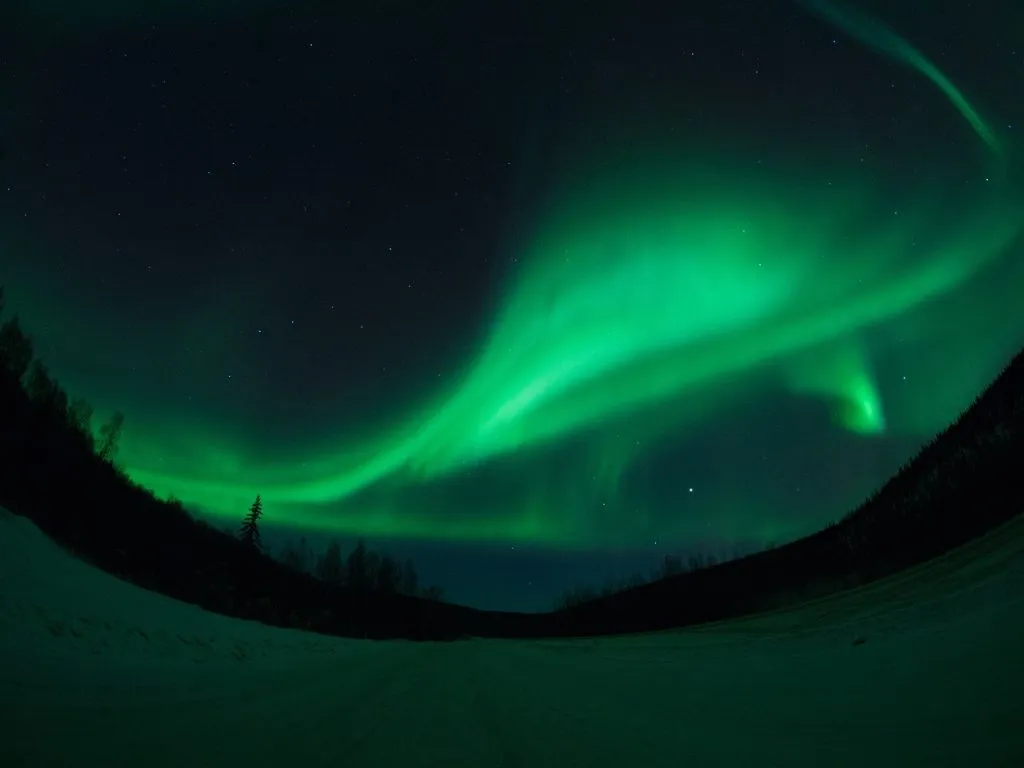 aurora, alaska, fairbanks-1057948.jpg