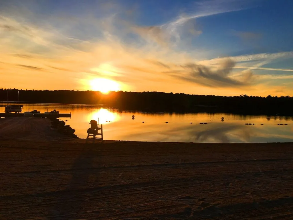 beach, sunset, poconos-1455025.jpg