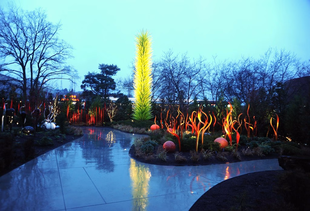Chihuly Garden and Glass. Things to Do in Washington State